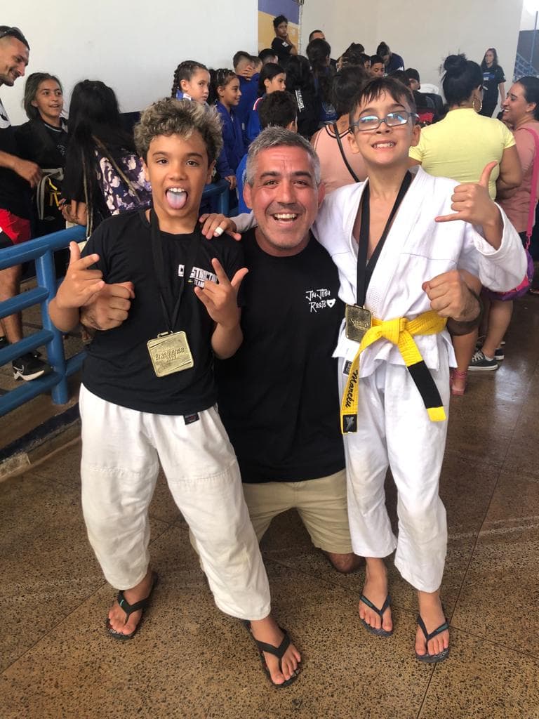 Foto Time 1 Fight Logic